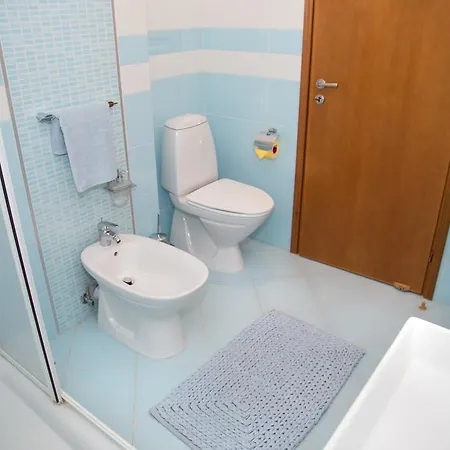 3 Bedroom D102 On The Beach At Thera Apartment